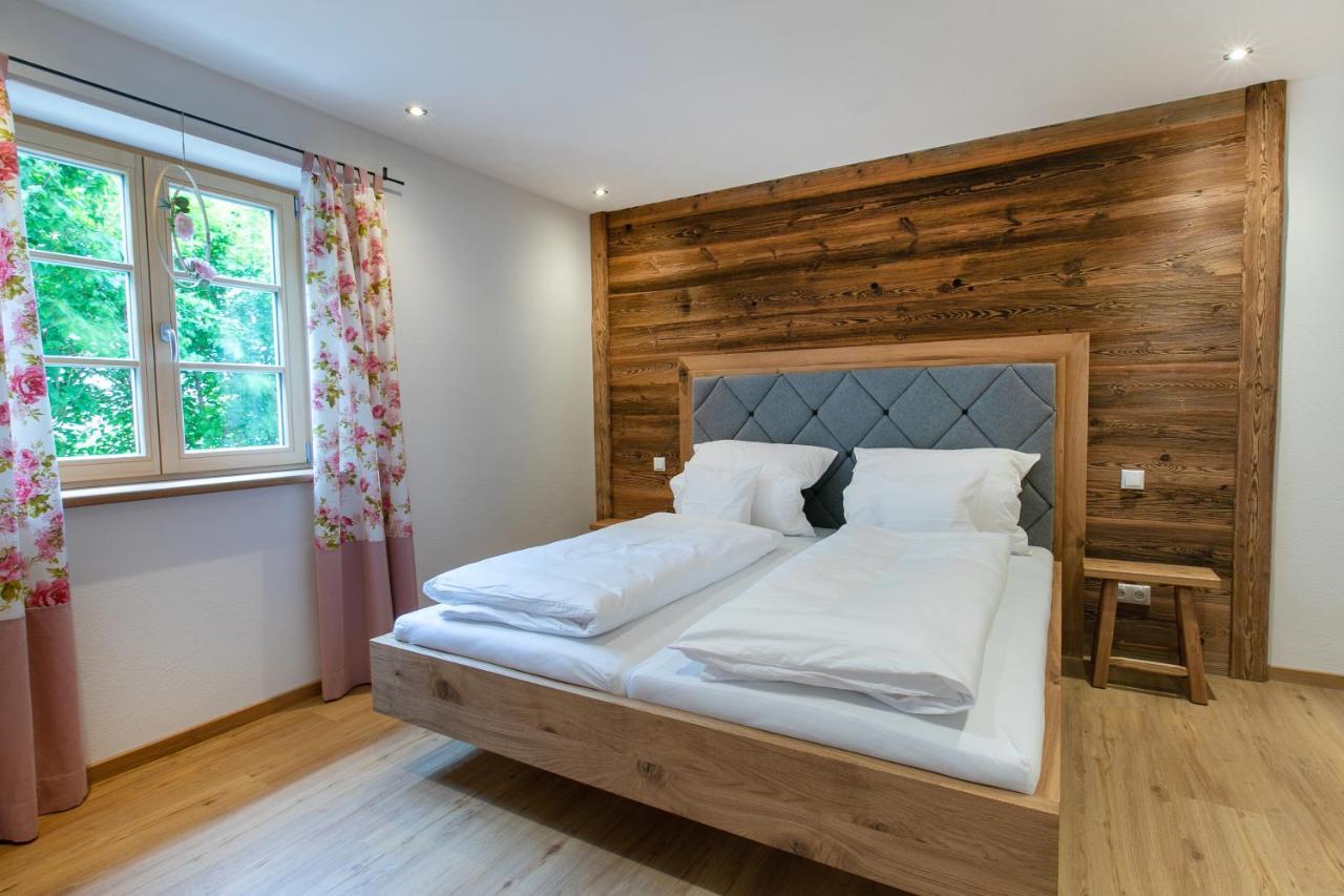 Alpinum Junior Apartment เลงกรีส ภายนอก รูปภาพ
