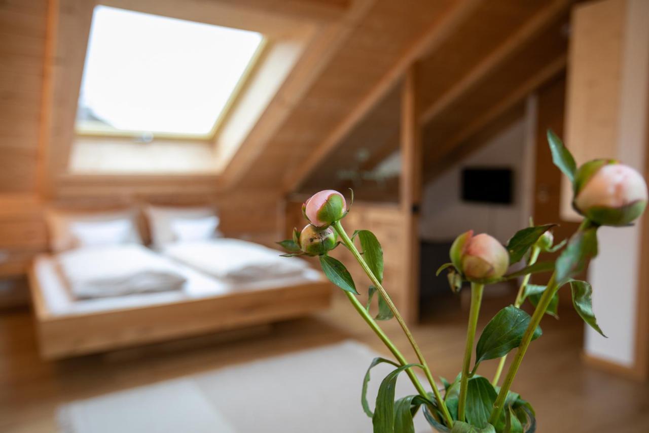 Alpinum Junior Apartment เลงกรีส ภายนอก รูปภาพ